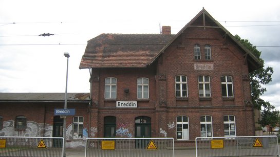 Bahnhof Breddin