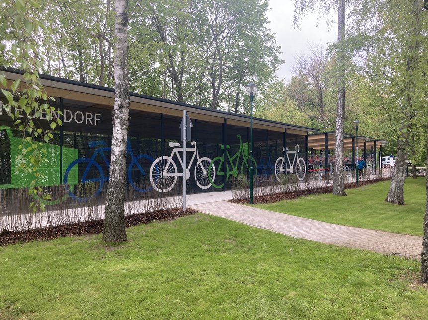 Fahrradabstellanlage Hohen Neuendorf