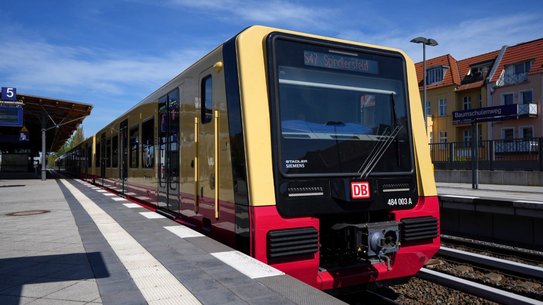 Pünktlichkeit und Zuverlässigkeit im S-Bahn-Verkehr - VBB veröffentlicht monatliche Qualitätsdaten