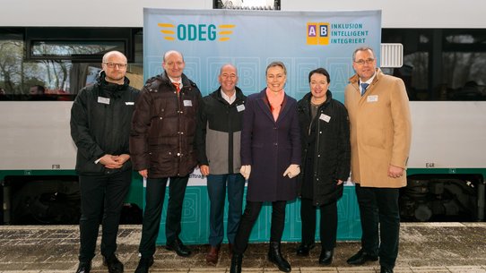 Innovationen zur Barrierefreiheit am und im Zug erfolgreich vorgestellt 